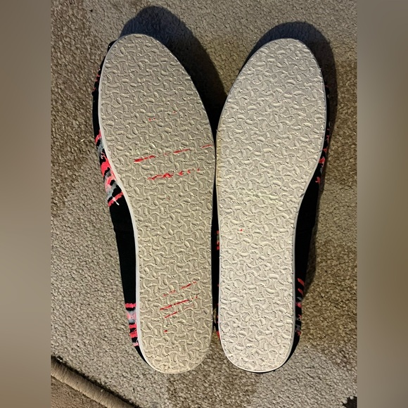 TOM’S Women’s Flats! NWOT size 10! Neon and Glow in the Dark! - Picture 12 of 12